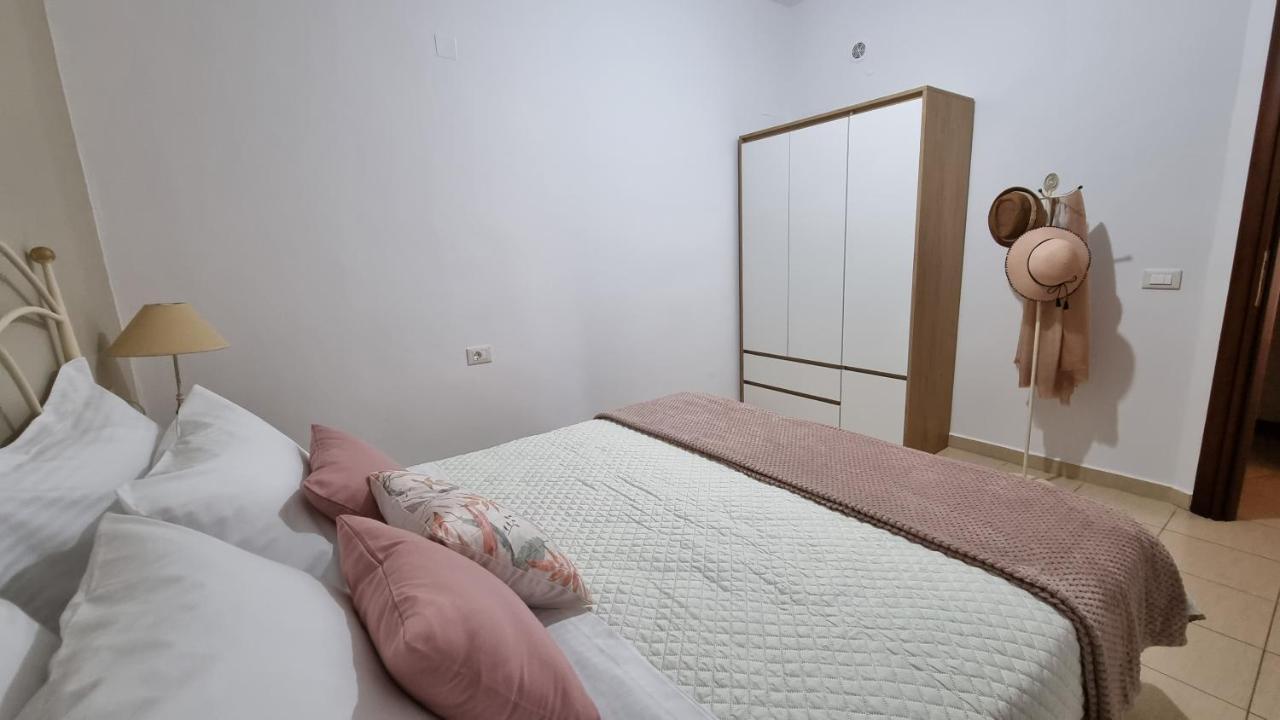Ferienwohnung Cypress Garden House Gazi Exterior foto